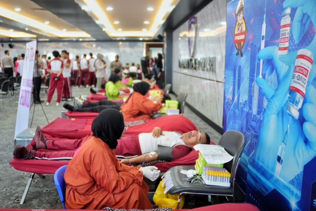Korlantas Polri Gelar Donor Darah Sambut HUT Lalu Lintas Bhayangkara ke-70