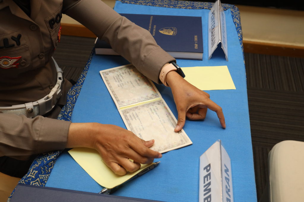 Hari Pertama Sertifikasi Petugas BPKB T.A 2025, Peserta Jalani Ujian Cek Fisik dan Penerbitan BPKB