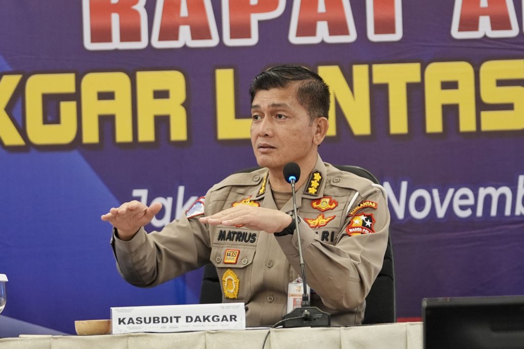 Kasubdit Dakgar Ditgakkum Korlantas, Kombes Pol Matrius
