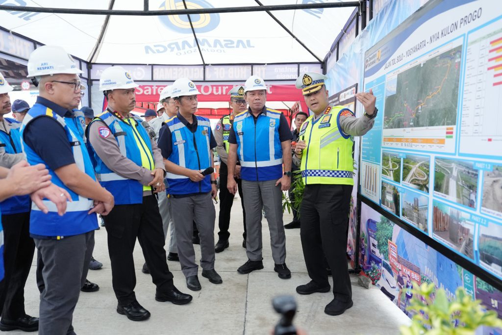 Kakorlantas Polri dan Jasa Marga Tinjau Kesiapan Tol Solo-Yogyakarta Jelang Arus Mudik Lebaran 2026