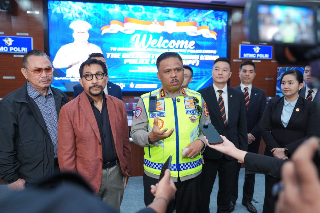 Kakorlantas Polri Irjen Pol Drs. Agus Suryonugroho S.H, M.Hum. - Delegasi Polisi Hong Kong Kunjungi Korlantas Polri, Perkuat Kerja Sama dan Benchmarking Teknologi Lalu Lintas