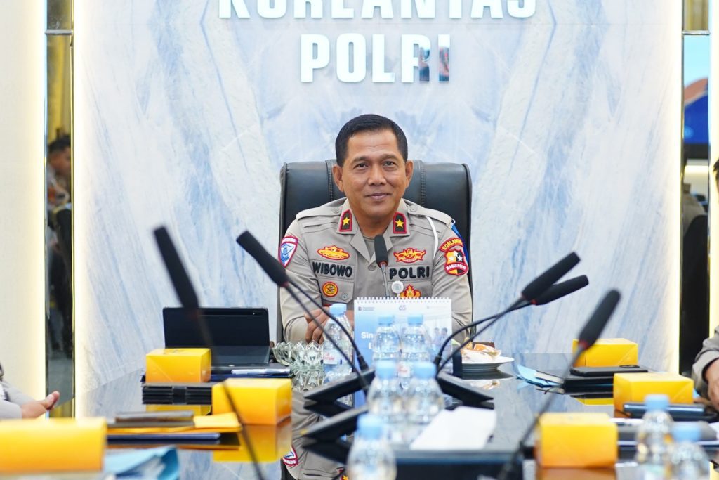 Dirregident Korlantas Polri Brigjen Pol Wibowo - Evaluasi PNBP TA 2025, Dirregident Korlantas Polri Perkuat Program Polantas Menyapa