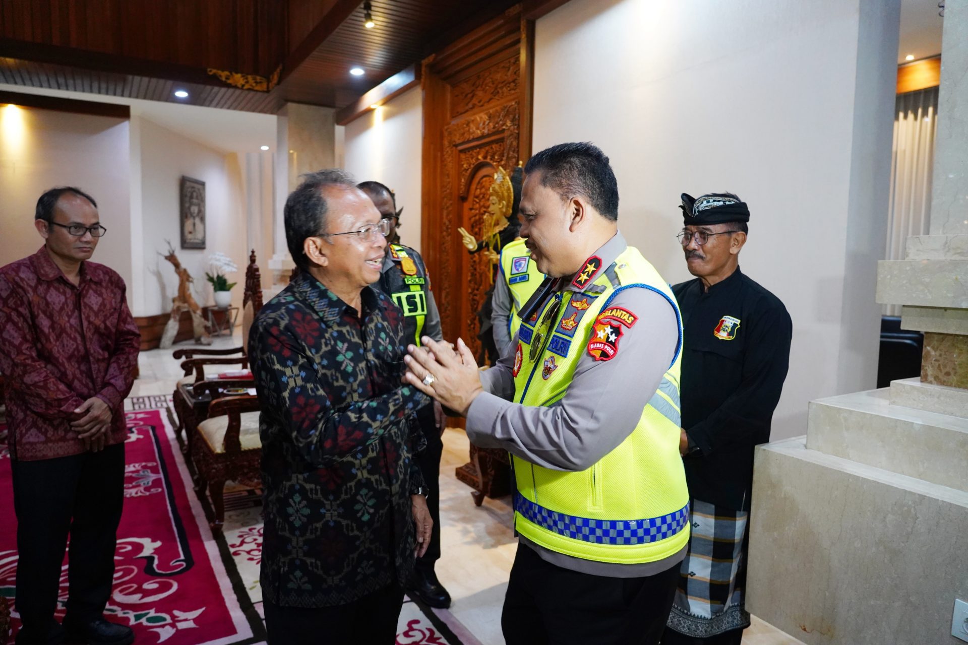 Kakorlantas & Gubernur Bali Pastikan Nyepi & Lebaran Aman